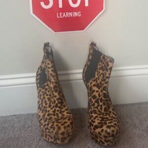 Jessica Simpson Leopard Platform Boots